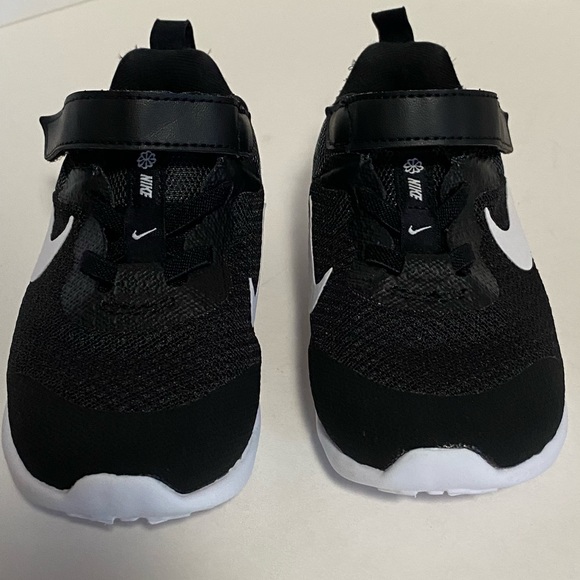 Nike Revolution 6 Good Condition Toddler 8C - Picture 5 of 14